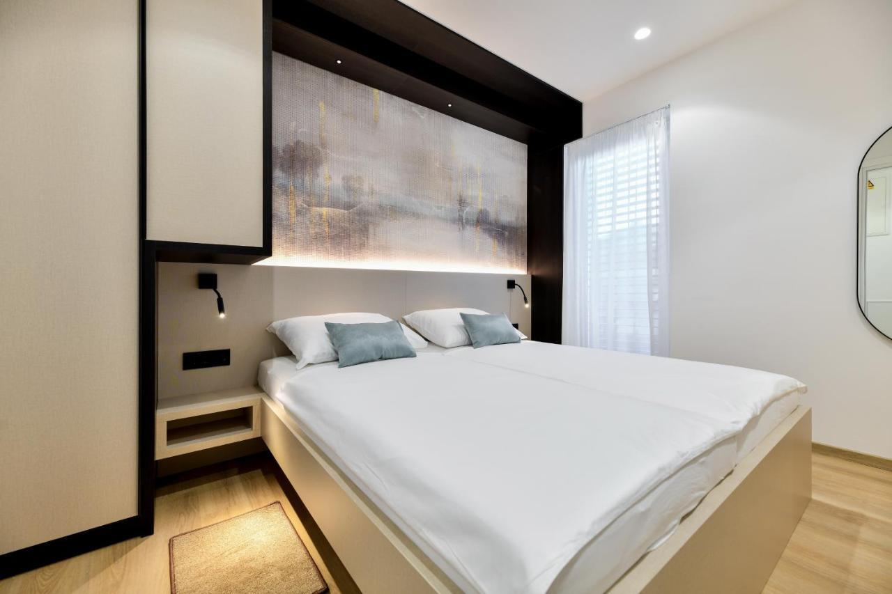 Crowonder Apartments & Rooms Oaza With Heated Swimming Pool And Sauna Турань Экстерьер фото